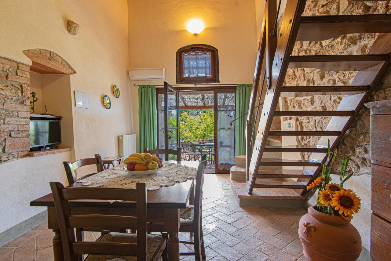 Agriturismo Casavaiano Гамбасси-Терме Экстерьер фото